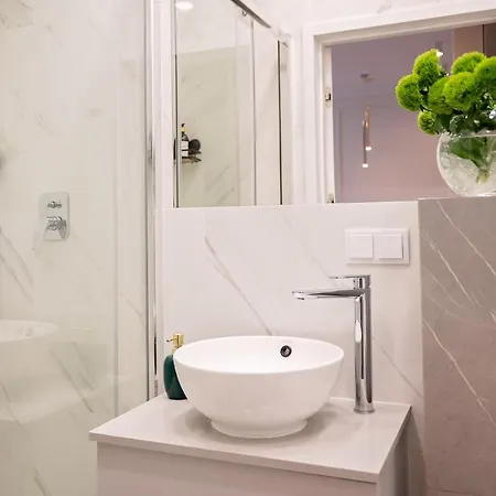 Apartament Mennica - Grzybowska 43a Warszawa