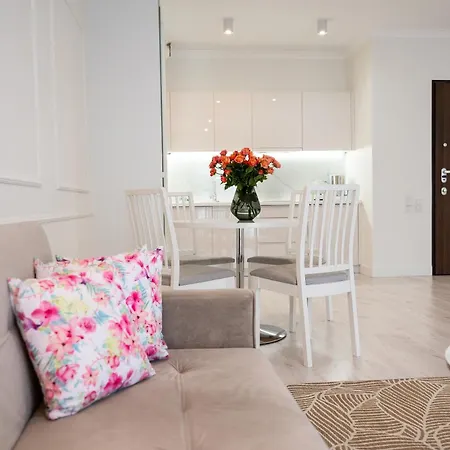 Apartament Mennica - Grzybowska 43a Warszawa