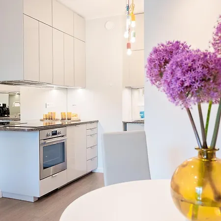 Mennica - Grzybowska 43a