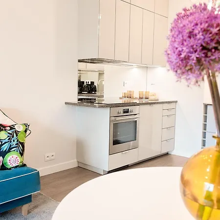 Mennica - Grzybowska 43a Warszawa